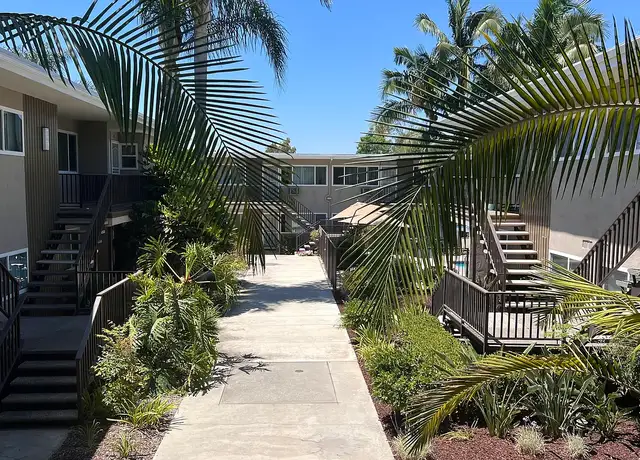 Photo of 13745 Via del Palma Ave, Whittier, CA 90602