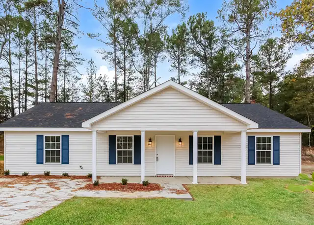 Property at 718 Matthews St, Thomson, GA, 30824, 3 beds, 2 baths, [object Object]