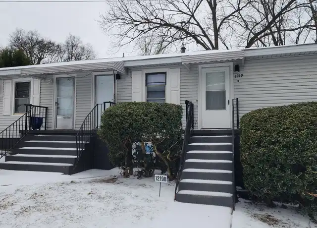 Property at 1219 Highland Ave SE Unit B, Huntsville, AL, 35801, 2 beds, 1 bath, [object Object]