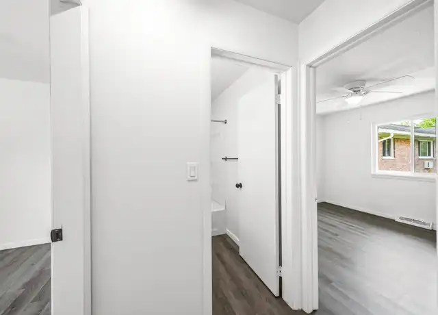 Property at 4707 Fishcreek Rd Unit 2, Stow, OH, 44224, 2 beds, 1 bath, [object Object]