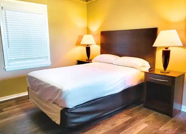 Property at 700 U.S. 69 Unit 24, Albert Lea, MN, 56007, 1 bed, 1 bath, [object Object]