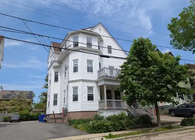 Property at 228 Pleasant St, Providence, RI, 02906, 1 bed, 1 bath, [object Object]