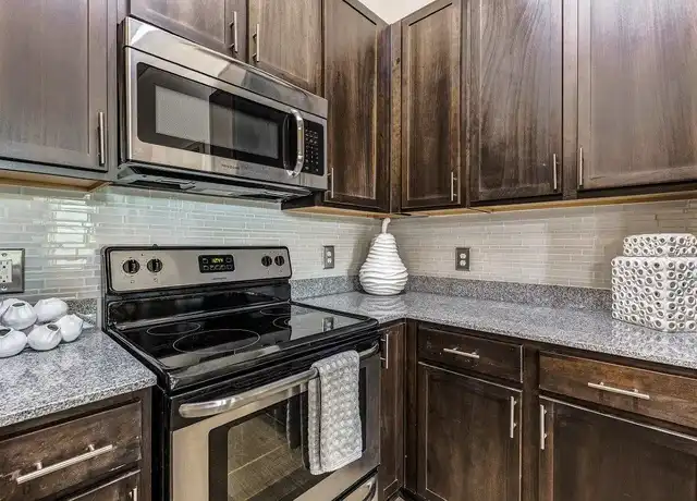 Property at Reserve at Kenton Place Apartment Homes - 17110 Kenton Dr, Cornelius, NC, 28031, 1-3 bed, 1-2 bath, [object Object]