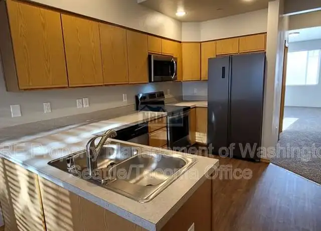 Property at 3209 S 45th St, Tacoma, WA, 98409, 2 beds, 1.5 baths, [object Object]