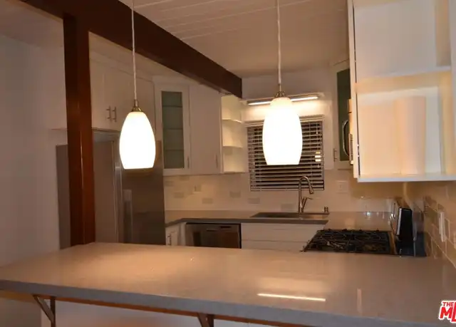 Property at 3113 5th St, Santa Monica, CA, 90405, 1 bed, 1 bath, [object Object]