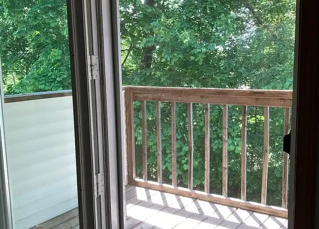 Property at Walnut Grove Apartments - 1103 Whitewater Ave, Fort Atkinson, WI, 53538, 1 bed, 1 bath, [object Object]
