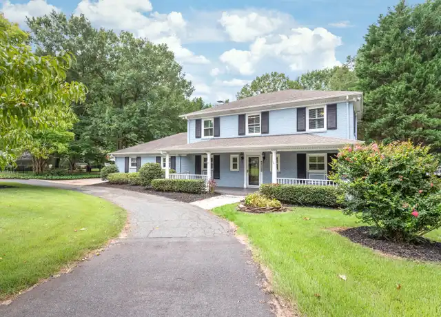 Property at 3726 Providence Rd, Charlotte, NC, 28211, 5 beds, 3.5 baths, [object Object]