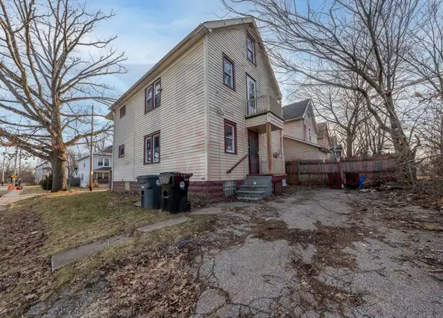 Property at 11921 Honeydale Ave Unit Upper Unit, Cleveland, OH, 44120, 3 beds, 1 bath, [object Object]