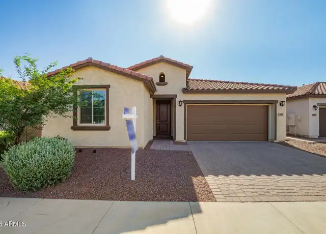 Property at 7046 N 84th Dr, Glendale, AZ, 85305, 3 beds, 2 baths, [object Object]