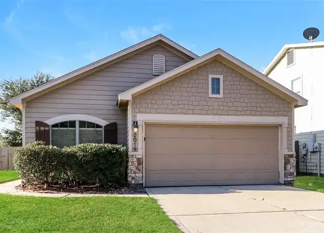 Property at 2019 Lost Pine Ct, Conroe, TX, 77304, 3 beds, 2 baths, [object Object]