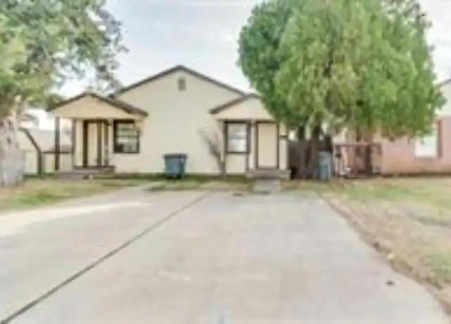 Property at 1302 NW Kingsbury Ave, Lawton, OK, 73507, 1 bed, 1 bath, [object Object]