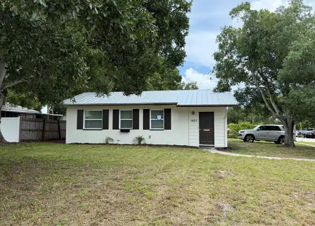 Property at 1401 30th Ave N, Saint Petersburg, FL, 33704, 2 beds, 1 bath, [object Object]