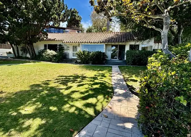 Property at 888 Via del Monte, Palos Verdes Estates, CA, 90274, 3 beds, 2 baths, [object Object]