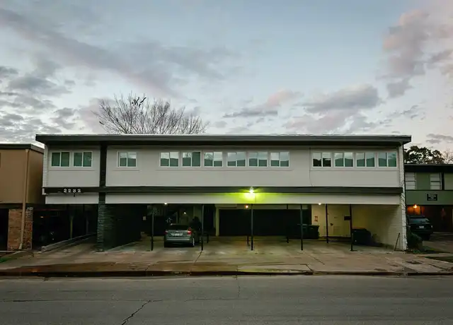Property at 2232 Bellefontaine Unit 6, Houston, TX, 77030, 2 beds, 1.5 baths, [object Object]