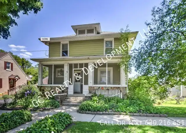Property at 214 N 4th Ave, Saint Charles, IL, 60174, 2 beds, 1 bath, [object Object]