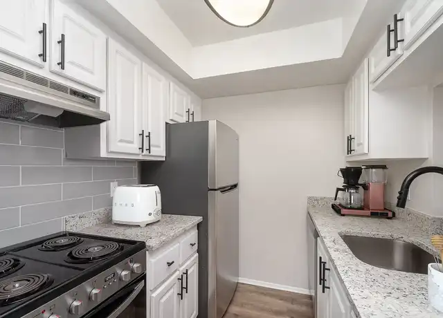 Property at The Park at Murano - 4757 Barkley Cir, Fort Myers, FL, 33907, 1-2 bed, 1-2 bath, [object Object]