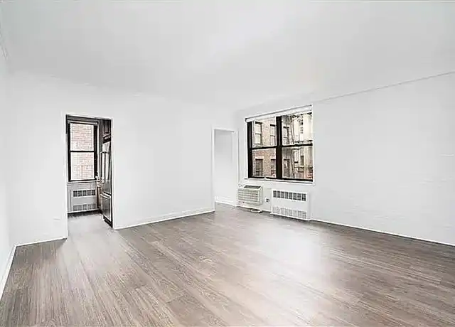 Property at 100 W 12th St Unit 3N, New York, NY, 10011, 1 bed, 1 bath, [object Object]