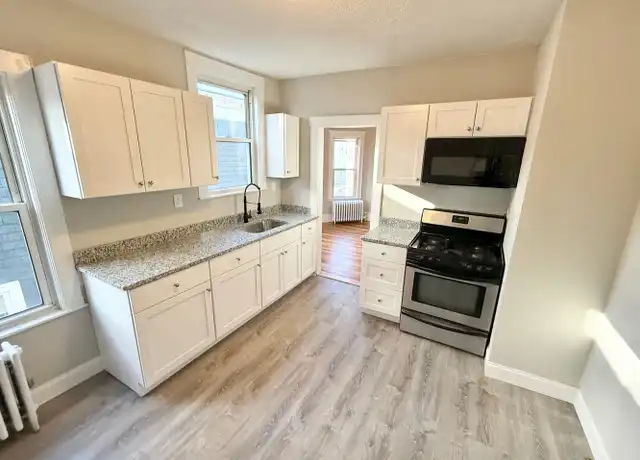 Property at 11 Ridgewood St #3, Dorchester, MA, 02122, 3 beds, 1 bath, [object Object]