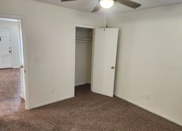 Property at 2005 Terril Ln Unit 2001-3, Louisville, KY, 40218, 1 bed, 1 bath, [object Object]