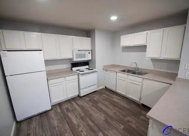 Property at 637 S 600 E, Salt Lake City, UT, 84102, 2 beds, 1 bath, [object Object]