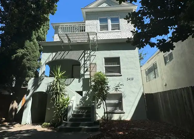Property at 2423 L St #4, Sacramento, CA, 95816, 1 bed, 1 bath, [object Object]
