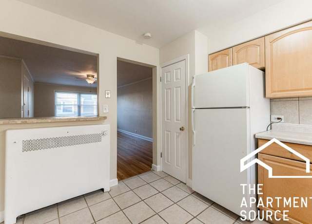 Photo of 1528 N Harlem Ave, Oak Park, IL 60302
