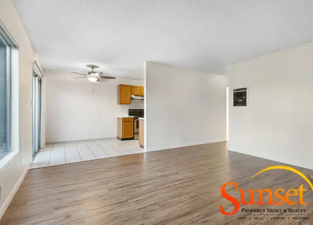 Property at 2646 Figueroa Blvd Unit A, San Diego, CA, 92109, 2 beds, 1.5 baths, [object Object]