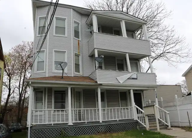 Property at 357 Pearl St Unit 1, Bridgeport, CT, 06608, 2 beds, 1 bath, [object Object]