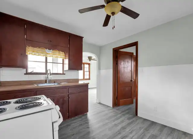Property at 2704 Kilbourne Ave, Columbus, OH, 43231, 1 bed, 1 bath, [object Object]