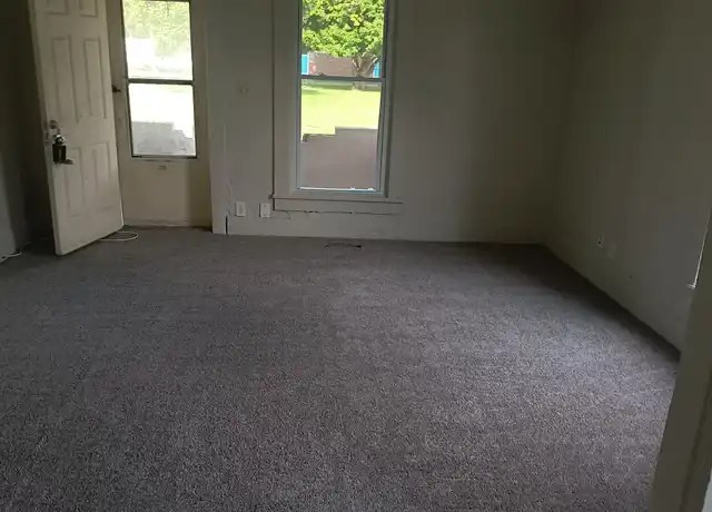 Property at 709 S Nebraska St Unit 1, Marion, IN, 46953, 2 beds, 1 bath, [object Object]
