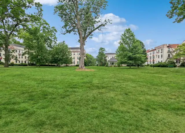Property at 138 Woodside Grn Unit 3C, Stamford, CT, 06905, 1 bed, 1 bath, [object Object]