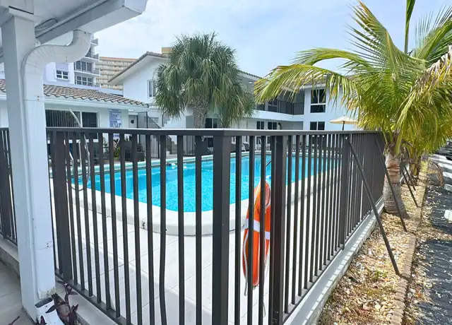 Property at 421 Sunset Dr Unit 2, Pompano Beach, FL, 33062, 0 beds, 1 bath, [object Object]