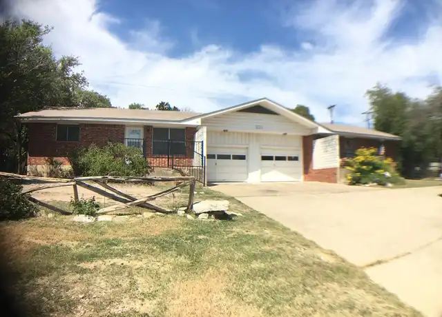 Property at 101 Ranchero Rd, Kerrville, TX, 78028, 2 beds, 2 baths, [object Object]