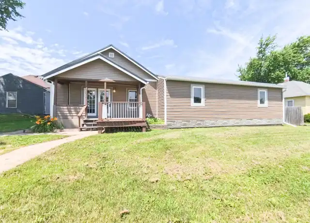 Property at 304 N 11th Ave, Marshalltown, IA, 50158, 3 beds, 2 baths, [object Object]