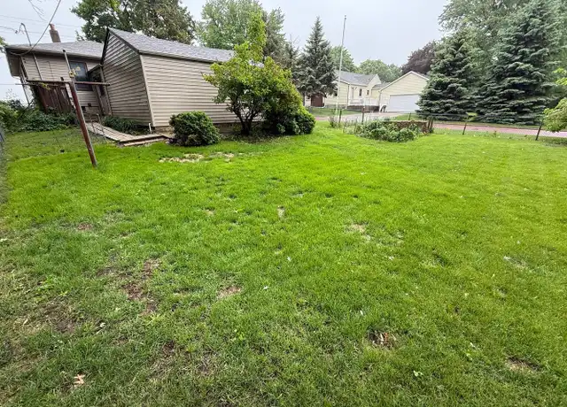 Property at 1312 S Jefferson Ave, Sioux Falls, SD, 57105, 3 beds, 2 baths, [object Object]