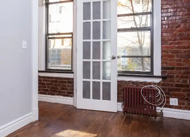 Property at 416 E 13th St Unit 2B, New York, NY, 10009, 2 beds, 1 bath, [object Object]