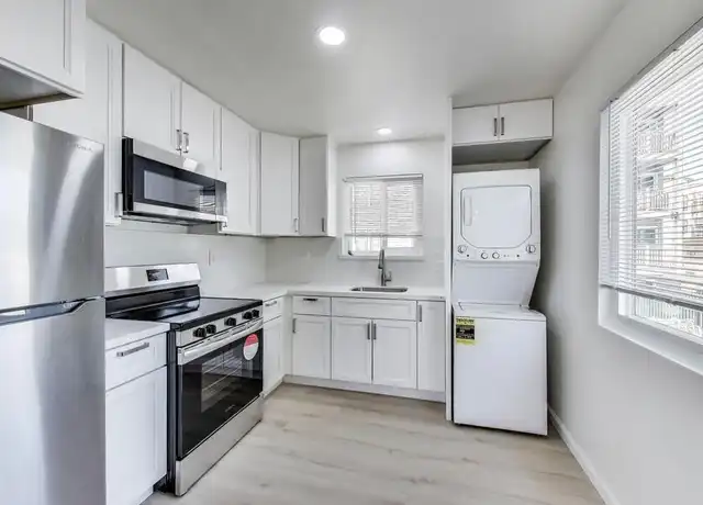 Property at 329 Lester Ave Unit 12, Oakland, CA, 94606, 2 beds, 1 bath, [object Object]