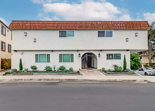Property at 207 W Marquita Unit 6, San Clemente, CA, 92672, 2 beds, 2 baths, [object Object]