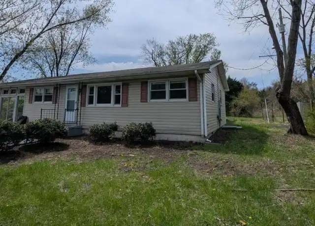 Property at 8608 Linton Hall Rd, Bristow, VA, 20136, 3 beds, 2 baths, [object Object]