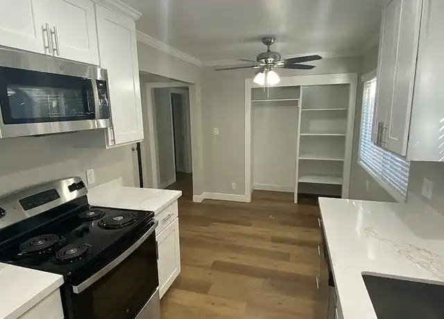 Property at Lincoln Arms Apartments - 560 Lincoln St, Santa Clara, CA, 95050, 2 beds, 1 bath, [object Object]