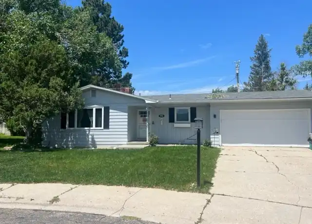 Property at 1940 Kingsboro Rd, Casper, WY, 82604, 5 beds, 3 baths, [object Object]