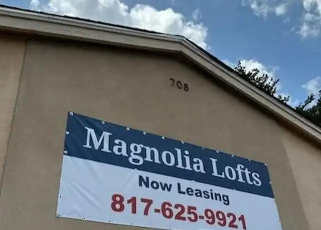 Property at 708 Magnolia St, Arlington, TX, 76012, 1 bed, 1 bath, [object Object]