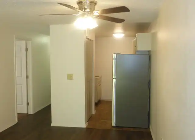 Property at 2220 O St NE Unit A, Auburn, WA, 98002, 3 beds, 1 bath, [object Object]