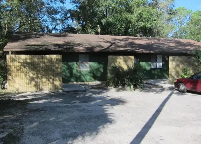 Property at 502 SW 68th Ter, Gainesville, FL, 32607, 2 beds, 2 baths, [object Object]