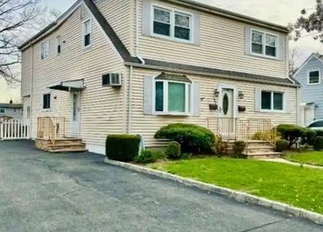 Property at 106 Chestnut St, Belleville, NJ, 07109, 1 bed, 1 bath, [object Object]