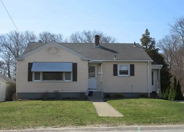 Property at 89 Wells St, Westerly, RI, 02891, 2 beds, 2 baths, [object Object]