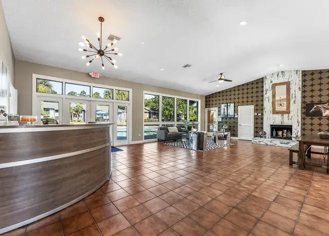 Photo of 1420 New Bellevue Ave, Daytona Beach, FL 32114