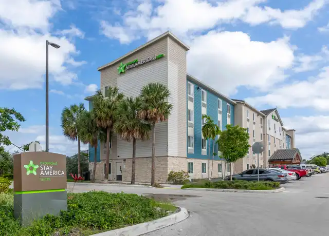Property at Furnished Studio - Deerfield Beach - 1400 SW 11th Way, Deerfield Beach, FL, 33441, 0 beds, 1 bath, [object Object]