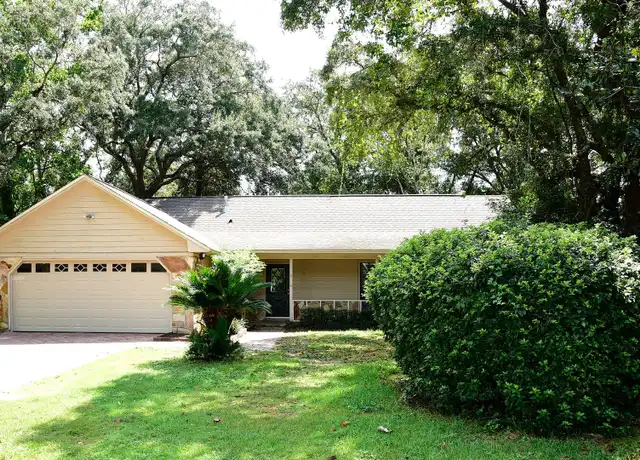 Property at 822 Saint Joseph Cv, Niceville, FL, 32578, 3 beds, 2 baths, [object Object]