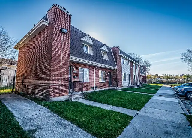 Property at Lakes Apartments - 13300 S Indiana Ave, Chicago, IL, 60827, 2-3 beds, 1-1.5 bath, [object Object]
